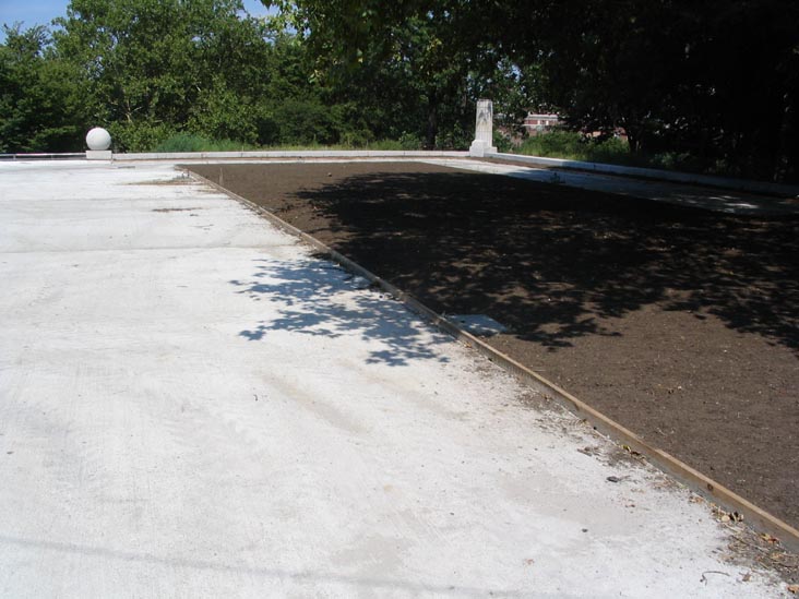 Plaza, Prison Ship Martyrs Monument, Fort Greene Park, Fort Greene, Brooklyn