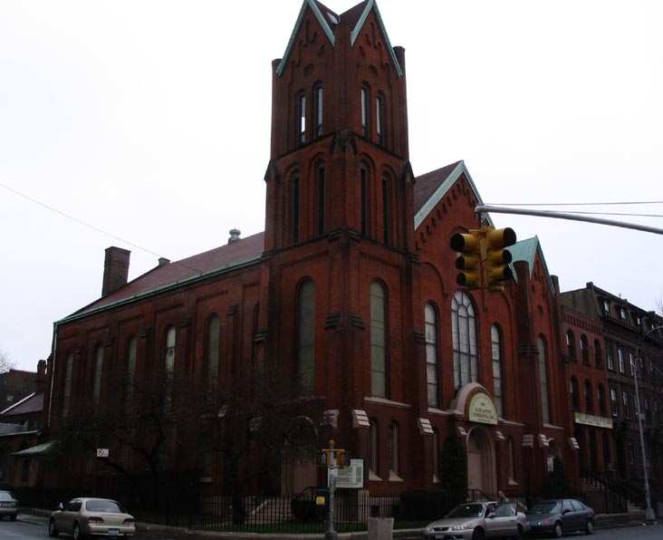 Eglise Baptiste d'Expression Francaise, 209 Clermont Avenue, Fort Greene, Brooklyn