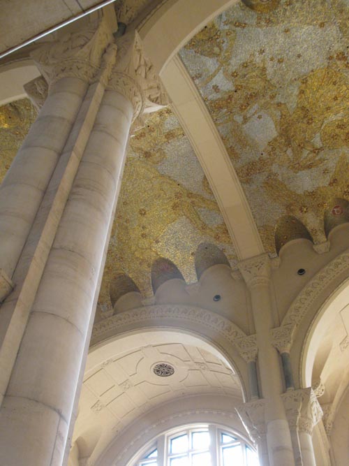 Brooklyn Flea, Williamsburgh Savings Bank Tower, One Hanson Place, Brooklyn, December 4, 2011