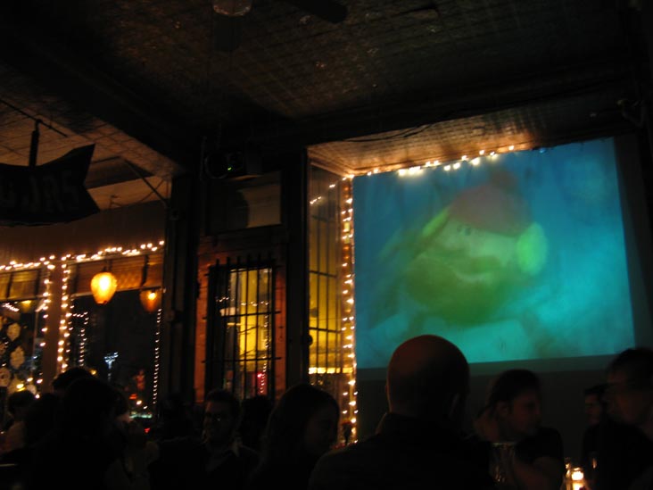 Enid's, 560 Manhattan Avenue, Greenpoint, Brooklyn, November 22, 2008