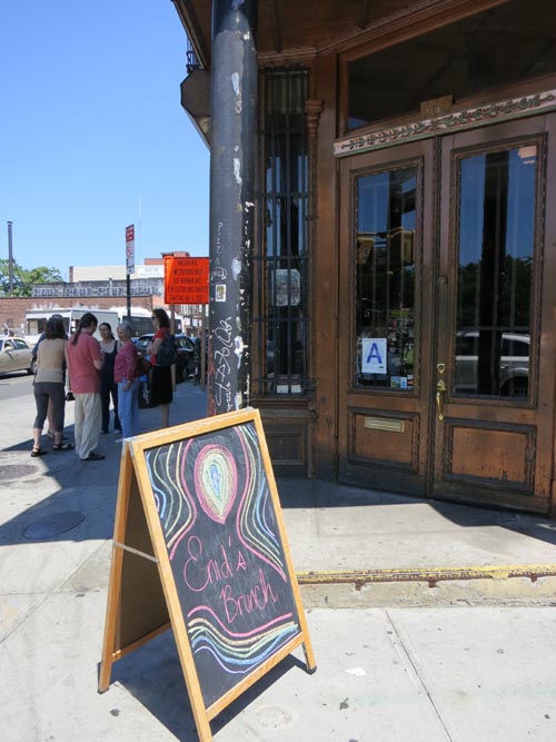 Enid's, 560 Manhattan Avenue, Greenpoint, Brooklyn, June 23, 2012