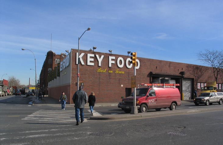 Key Food, 224 McGuinness Boulevard, Greenpoint, Brooklyn, February 7, 2005