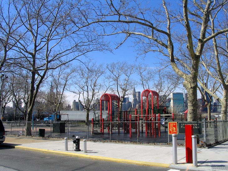 Greenpoint Playground, Greenpoint, Brooklyn, April 5, 2008