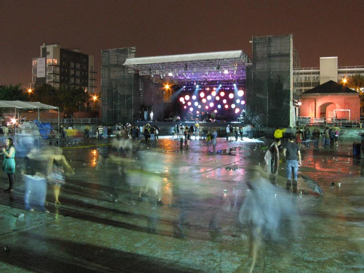McCarren Park Pool, McCarren Park, Greenpoint, Brooklyn, August 15, 2008