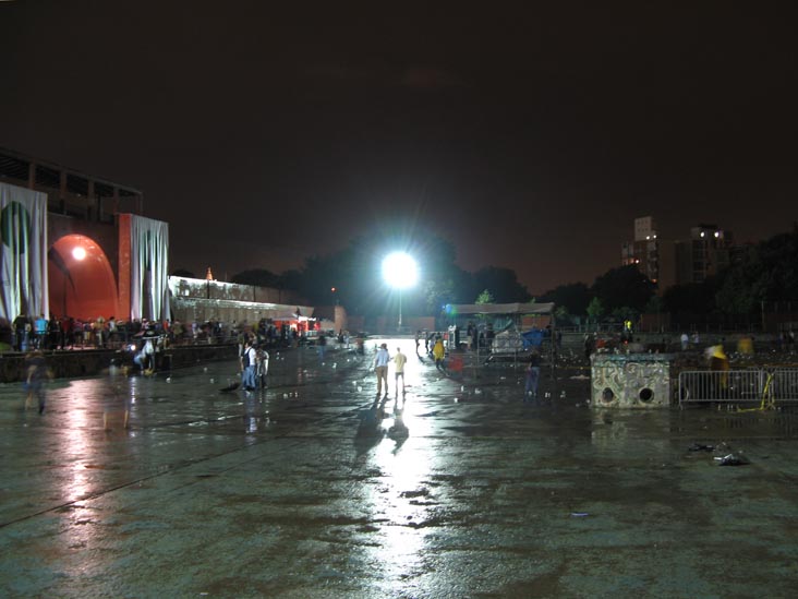 McCarren Park Pool, McCarren Park, Greenpoint, Brooklyn, August 15, 2008