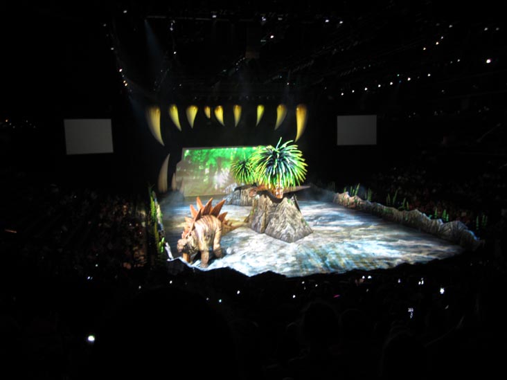Walking With Dinosaurs, Barclays Center, Prospect Heights, Brooklyn, July 19, 2014