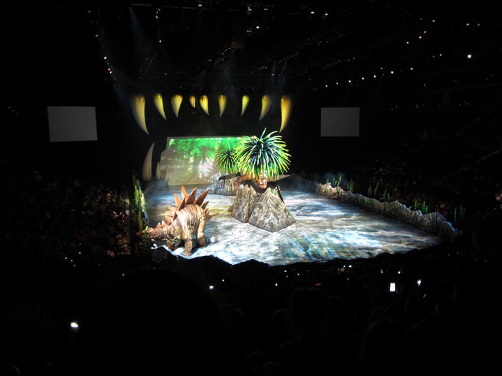 Walking With Dinosaurs, Barclays Center, Prospect Heights, Brooklyn, July 19, 2014