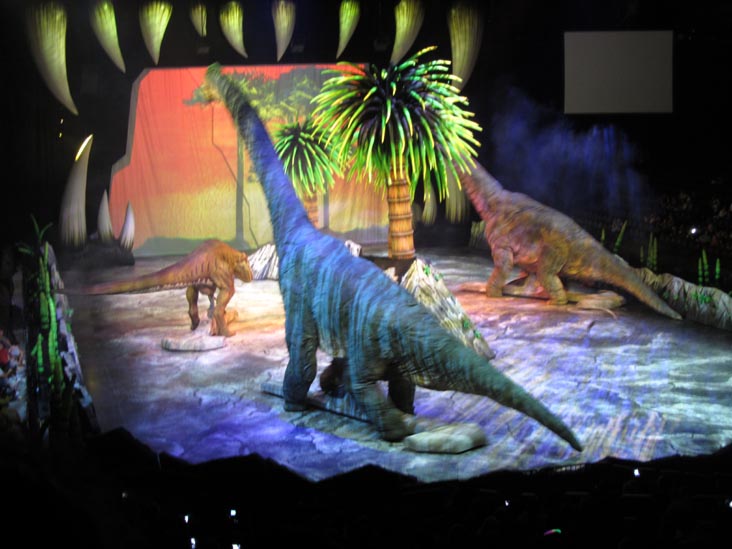 Walking With Dinosaurs, Barclays Center, Prospect Heights, Brooklyn, July 19, 2014