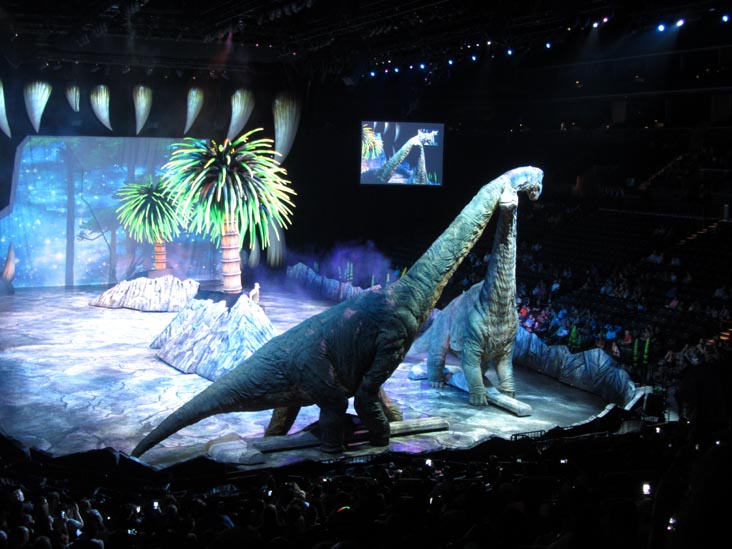 Walking With Dinosaurs, Barclays Center, Prospect Heights, Brooklyn, July 19, 2014