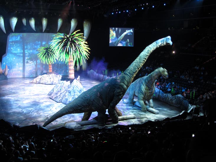 Walking With Dinosaurs, Barclays Center, Prospect Heights, Brooklyn, July 19, 2014