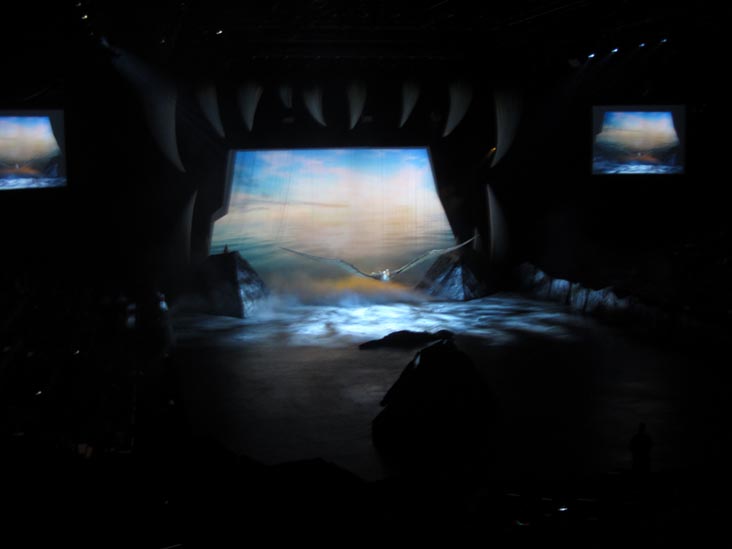 Walking With Dinosaurs, Barclays Center, Prospect Heights, Brooklyn, July 19, 2014