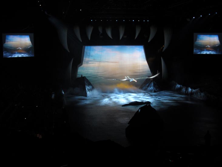 Walking With Dinosaurs, Barclays Center, Prospect Heights, Brooklyn, July 19, 2014