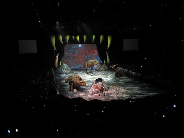 Walking With Dinosaurs, Barclays Center, Prospect Heights, Brooklyn, July 19, 2014
