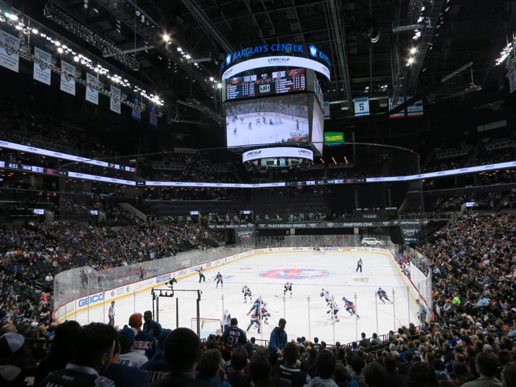 New York Islanders vs. Arizona Coyotes, Barclays Center, Prospect Heights, Brooklyn, November 16, 2015