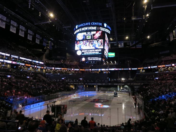 New York Islanders vs. Arizona Coyotes, Barclays Center, Prospect Heights, Brooklyn, November 16, 2015