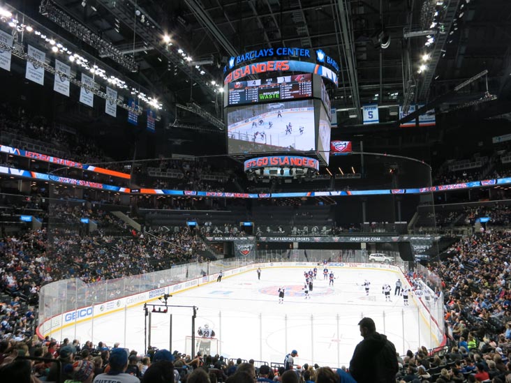 New York Islanders vs. Arizona Coyotes, Barclays Center, Prospect Heights, Brooklyn, November 16, 2015