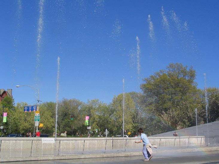 Brooklyn Museum Fountain, Brooklyn Museum, Brooklyn
