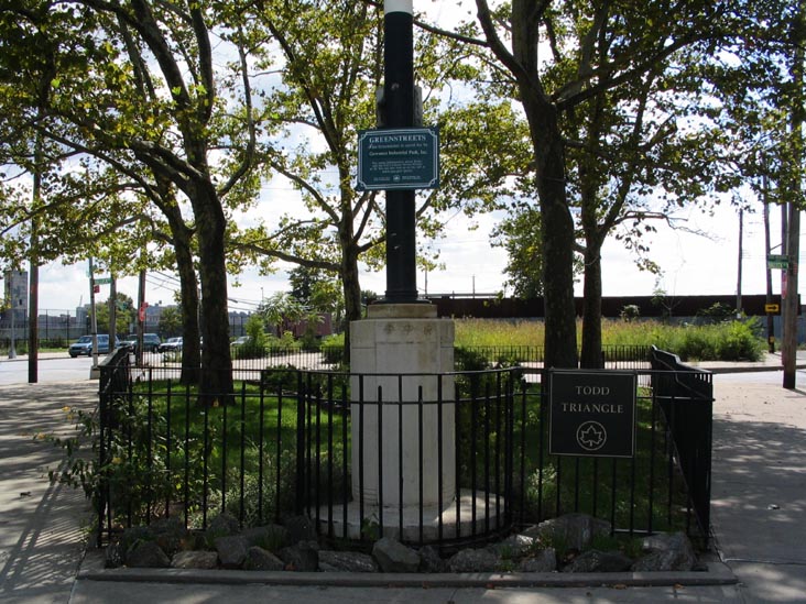 Todd Memorial Square, Red Hook, Brooklyn