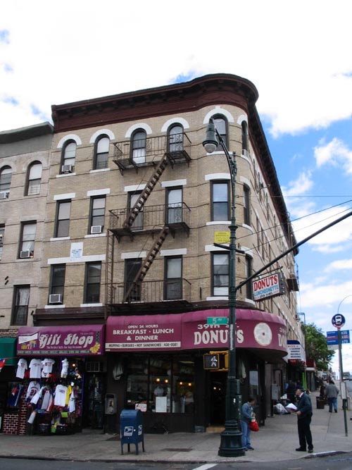 5th Avenue and 39th Street, NE Corner, Sunset Park, Brooklyn