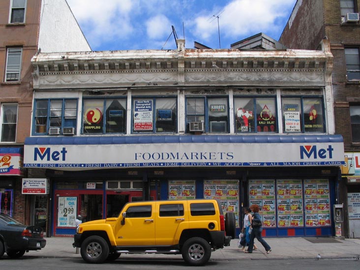 Met, 5817 5th Avenue, Sunset Park, Brooklyn