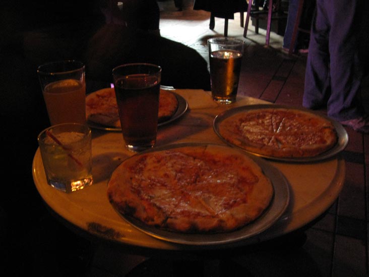 Free Pizzas, Alligator Lounge, 600 Metropolitan Avenue, Williamsburg, Brooklyn