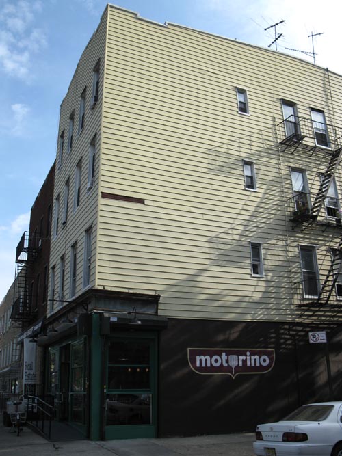 Motorino Pizza, 319 Graham Avenue, Williamsburg, Brooklyn