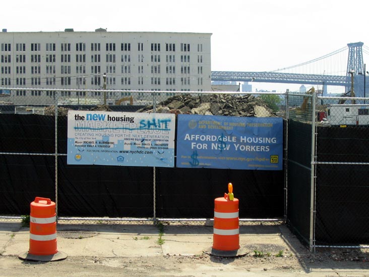 Development South Of East River State Park, Williamsburg, Brooklyn, June 16, 2007