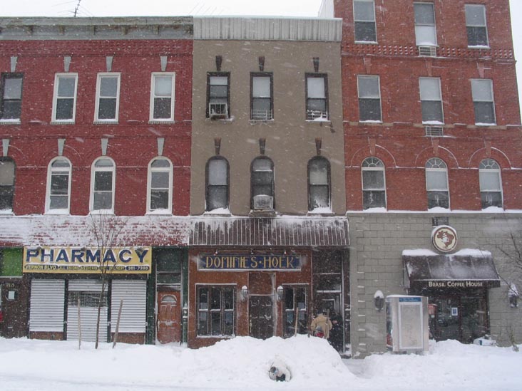 Vernon Boulevard, Hunters Point, Long Island City, Queens, February 12, 2006, 12:00 p.m.