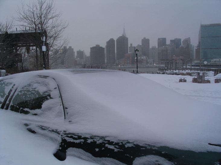Gantry Plaza State Park, Hunters Point, Long Island City, Queens, February 12, 2006, 4:50 p.m.