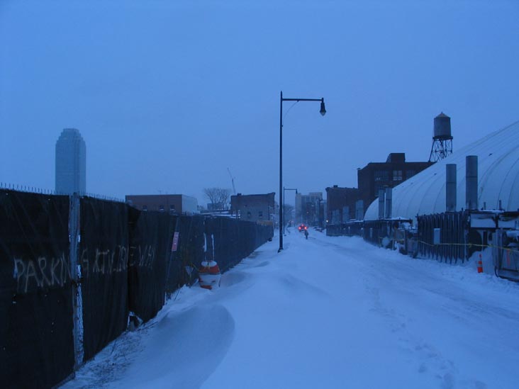 47th Road, Hunters Point, Long Island City, Queens, February 12, 2006, 5:20 p.m.