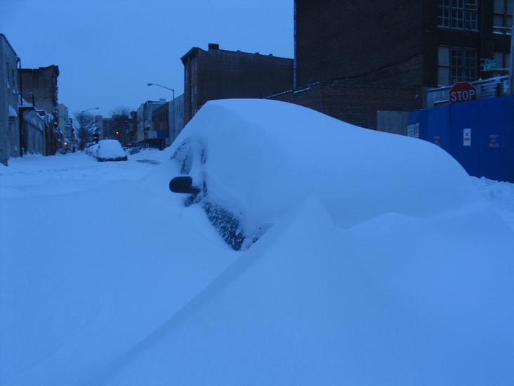 47th Road, Hunters Point, Long Island City, Queens, February 12, 2006, 5:20 p.m.
