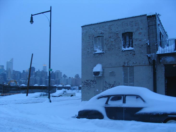 47th Road, Hunters Point, Long Island City, Queens, February 12, 2006, 5:25 p.m.