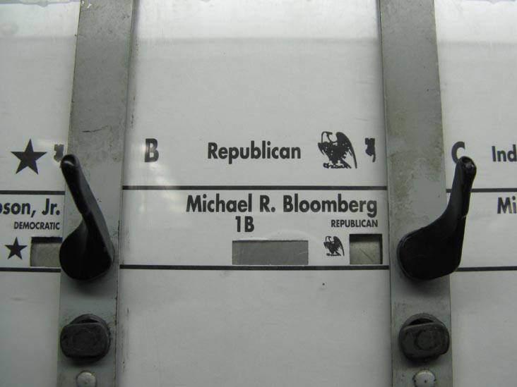 Voting Machine, PS 78, 48-09 Center Boulevard, Hunters Point, Long Island City, Queens, November 3, 2009