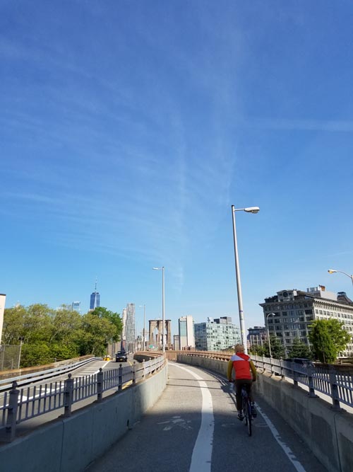 Brooklyn Bridge Promenade, New York City, May 14, 2020, 9:09 a.m.