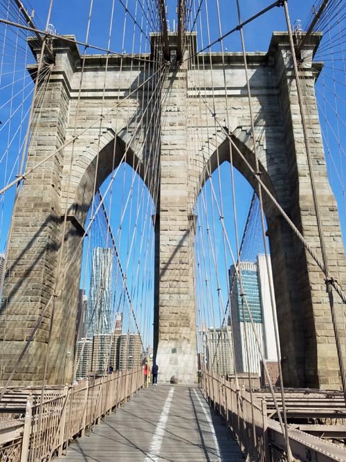 Brooklyn Bridge Promenade, New York City, May 14, 2020, 9:15 a.m.