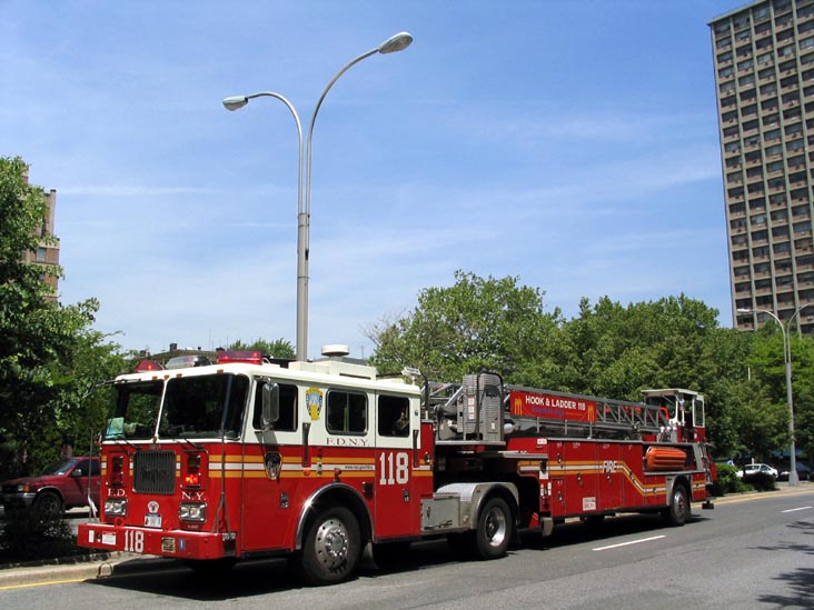 Firetruck, Cadman Plaza, Downtown Brooklyn, May 22, 2007