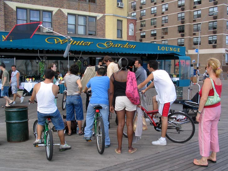 Boardwalk, Brighton Beach, Brooklyn, August 19, 2006