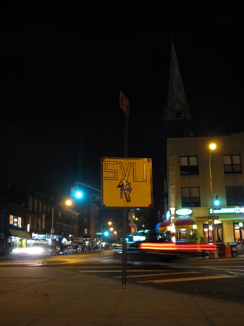 "Law & Order: SVU" Set Directions, Vernon Mall, Vernon Boulevard and 50th Avenue, Hunters Point, Long Island City, Queens, November 16, 2009