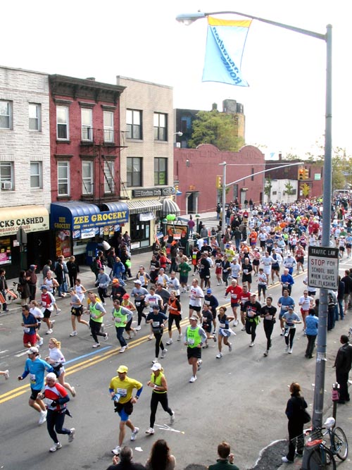 2006 New York City Marathon, Vernon Boulevard, Hunters Point, Long Island City, Queens, November 5, 2006, 12:42 p.m.