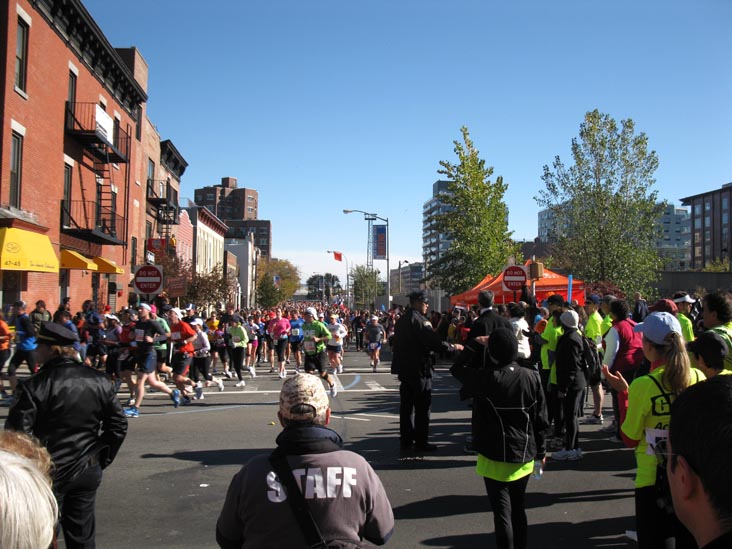 New York City Marathon, Vernon Boulevard and 48th Avenue, Hunters Point, Long Island City, Queens, November 7, 2010, 12:26 a.m.