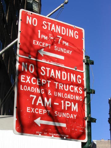 New York City Signage: No Standing
