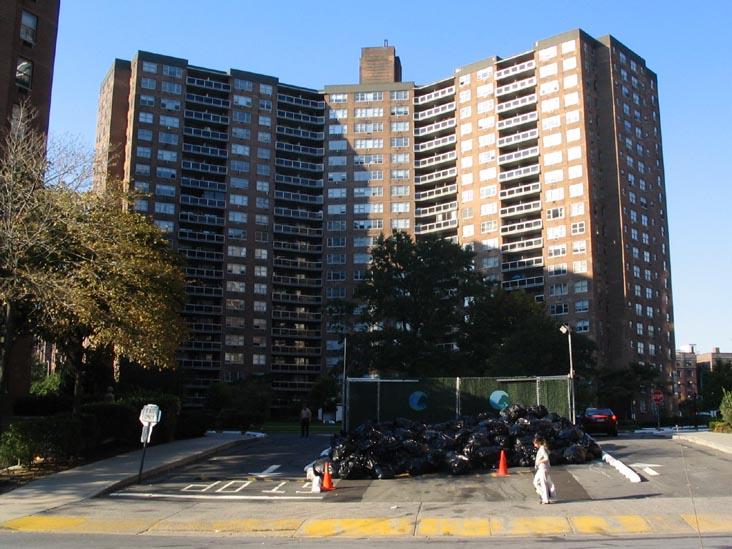 Yellowstone Boulevard, Forest Hills, Queens