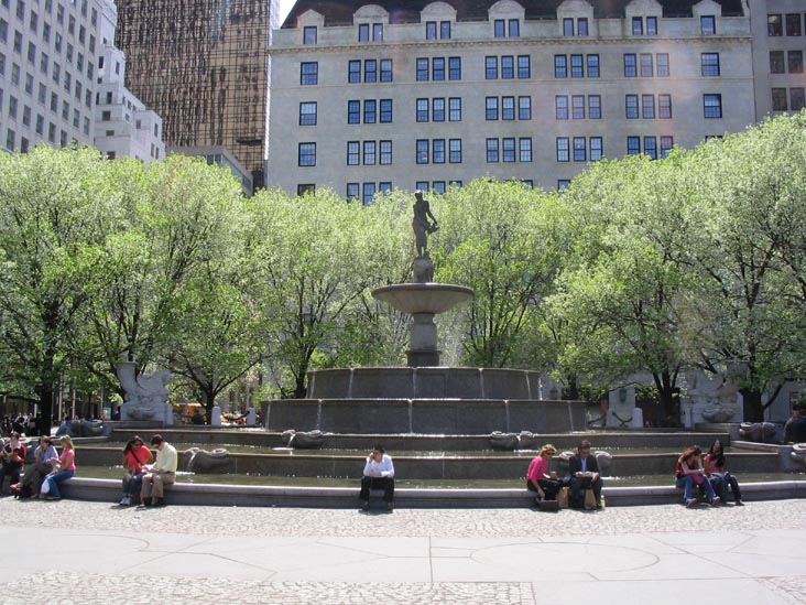 Pulitzer Fountain, Grand Army Plaza, Manhattan, April 20, 2004