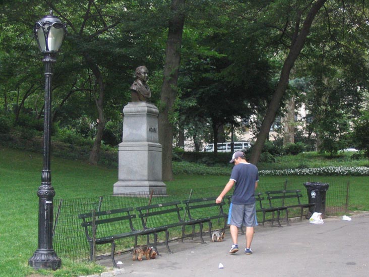 Thomas Moore Bust, Central Park, Manhattan