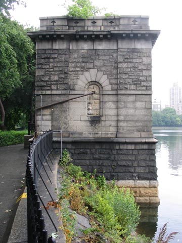 Gatehouse, Reservoir, Central Park, Manhattan