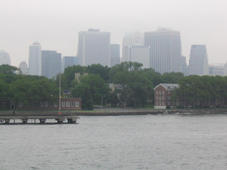 Governors Island Waterfront, Buttermilk Channel, May 26, 2004