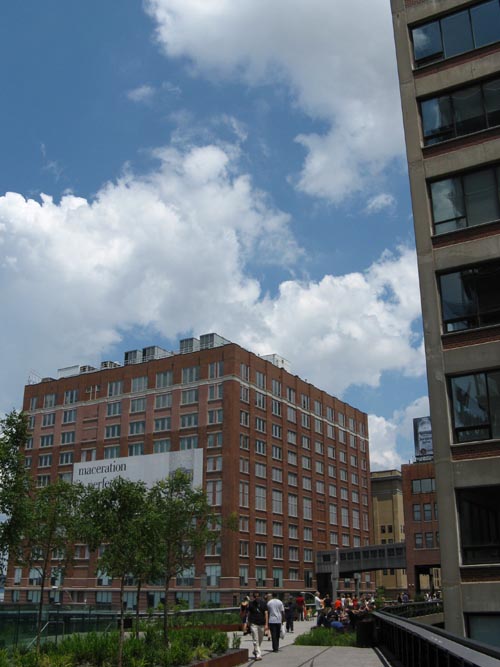 High Line At 14th Street, Manhattan