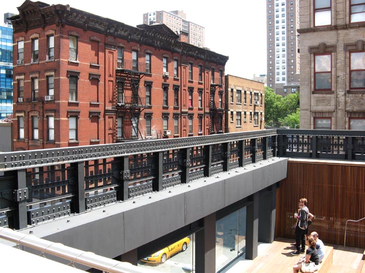 High Line At 17th Street and Tenth Avenue, Manhattan