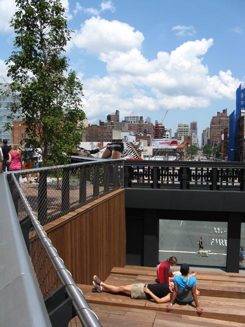 High Line At 17th Street and Tenth Avenue, Manhattan, June 27, 2009