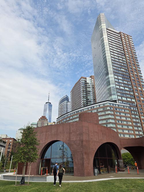Robert F. Wagner Jr. Park, Battery Park City, Lower Manhattan, September 23, 2025